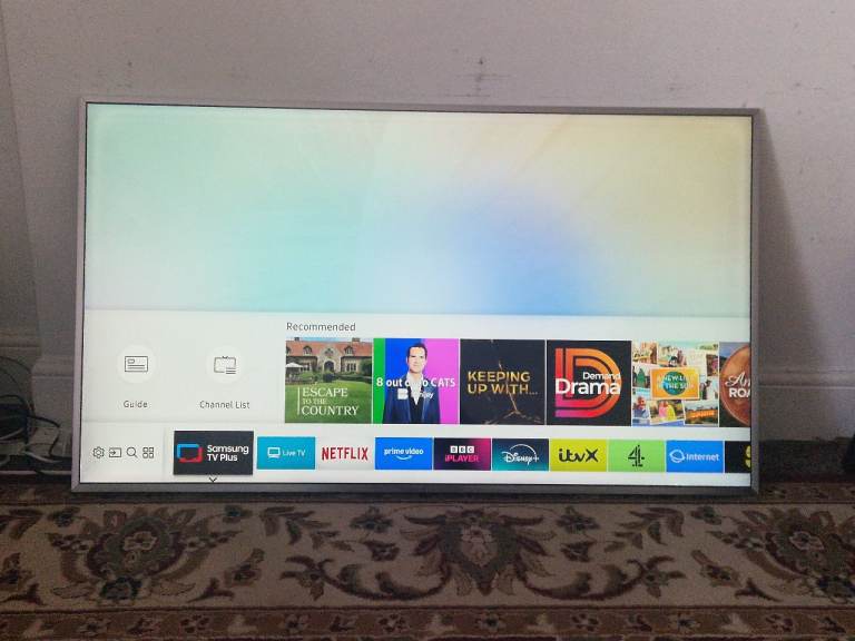 Samsung Smart TV HDR 4K Ultra HD Led 49 inches for sale 