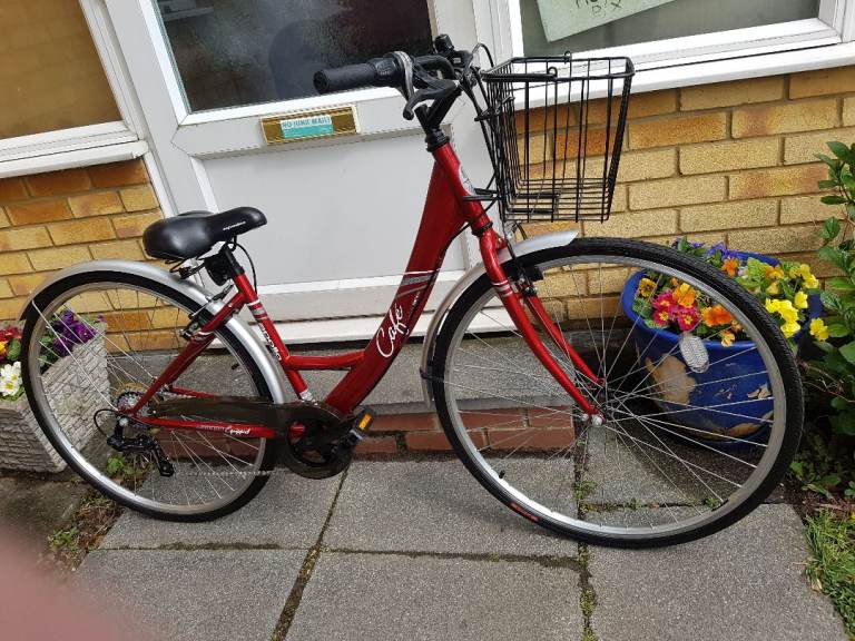 image for LADIES HYBRID BIKE WITH BASKET 16" FRAME IN GOOD WORKING CONDITION