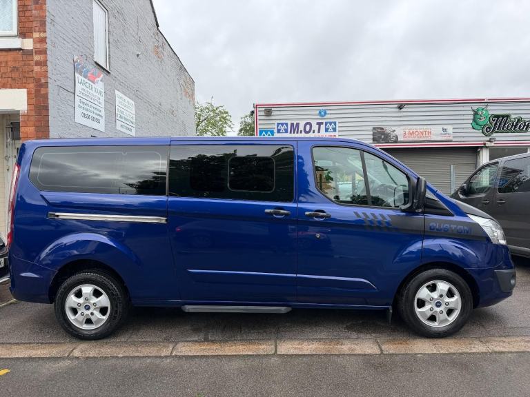 Ford Tourneo Custom 2.0 310 EcoBlue Titanium Automatic 9 Seat Minibus 2017/05