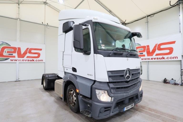 2014 (14 PLATE) Mercedes Benz ACTROS 1840 4x2 Euro 6 Tractor Units