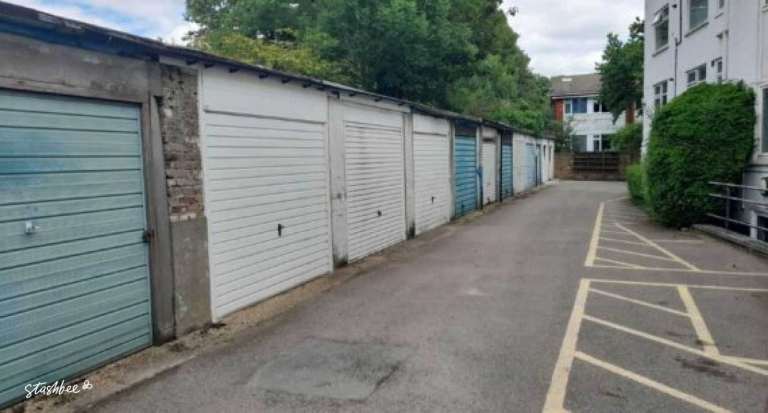Garage to rent in London (SE23) | Stashbee