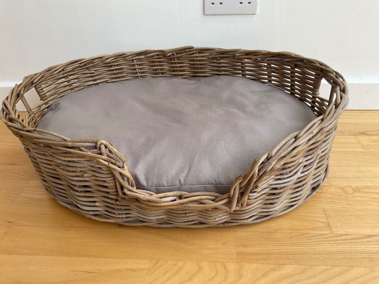 Handmade Wicker Pet Basket