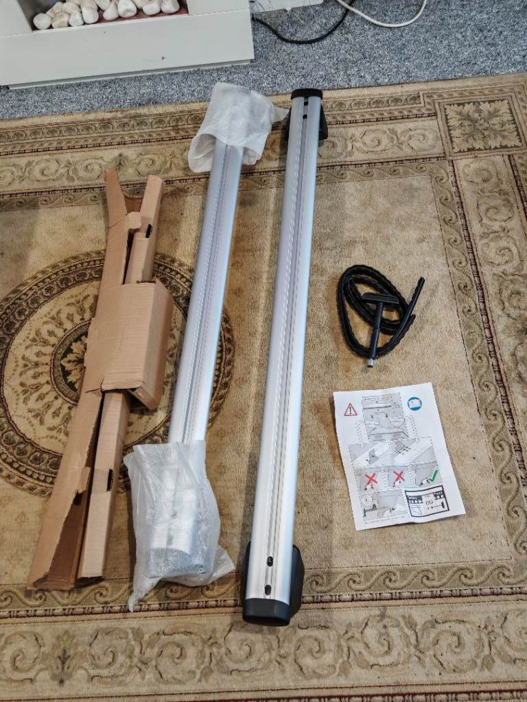 NEW AUDI Q5 ROOF BARS SET 