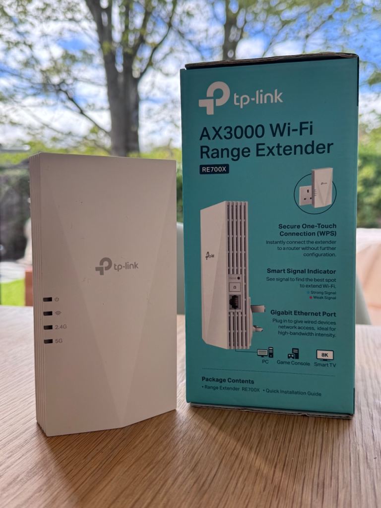 TP-Link RE700X - AX3000 Dual Band Wi-Fi 6 Range Extender