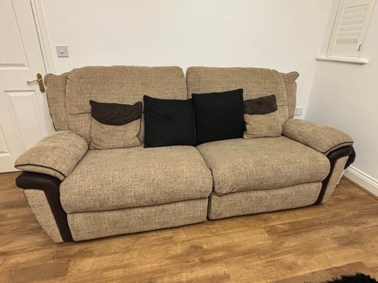 Comfy Two and three-Seater Recliner Sofa - Good Condition