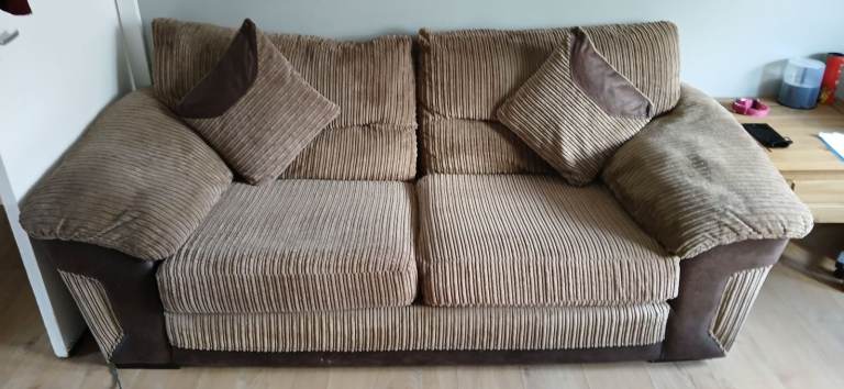 3 &2 Seater Sofa & Storage Footstool / Pouffee