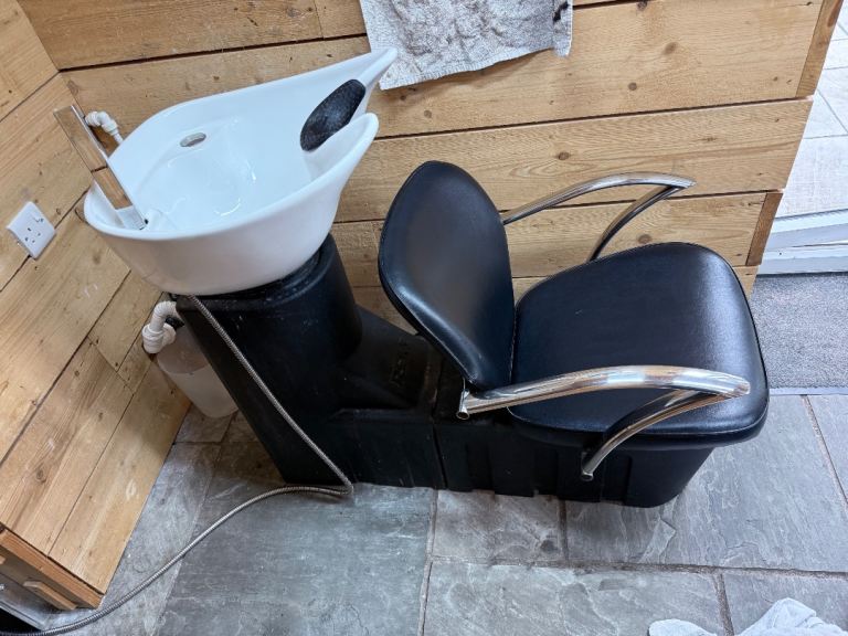 Salon/barber backwash sink chair basin 
