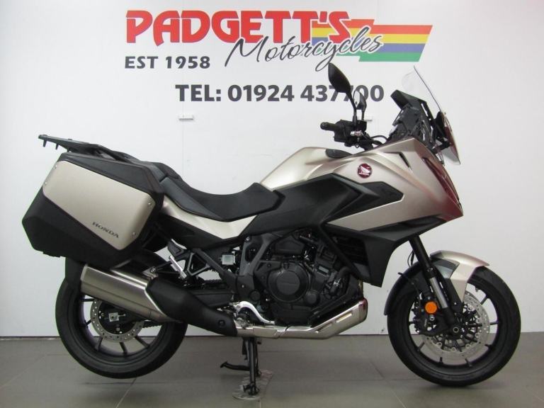 2025 Honda NT1100 - MANUAL