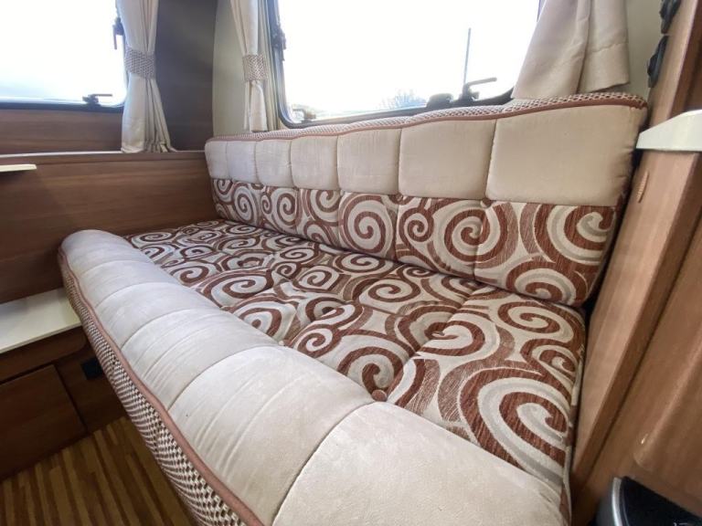 2013 ADRIA ALTEA TRENT 4 BERTH LUXURY TOURING CARAVAN