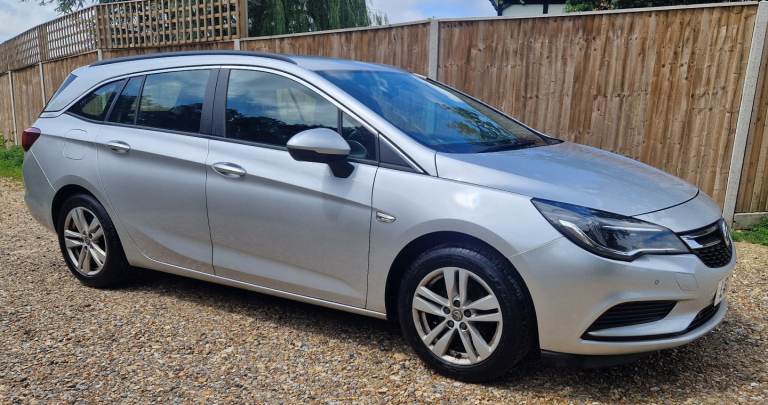 Vauxhall, ASTRA, Estate, 2017, Manual, 1598 (cc), 5 doors