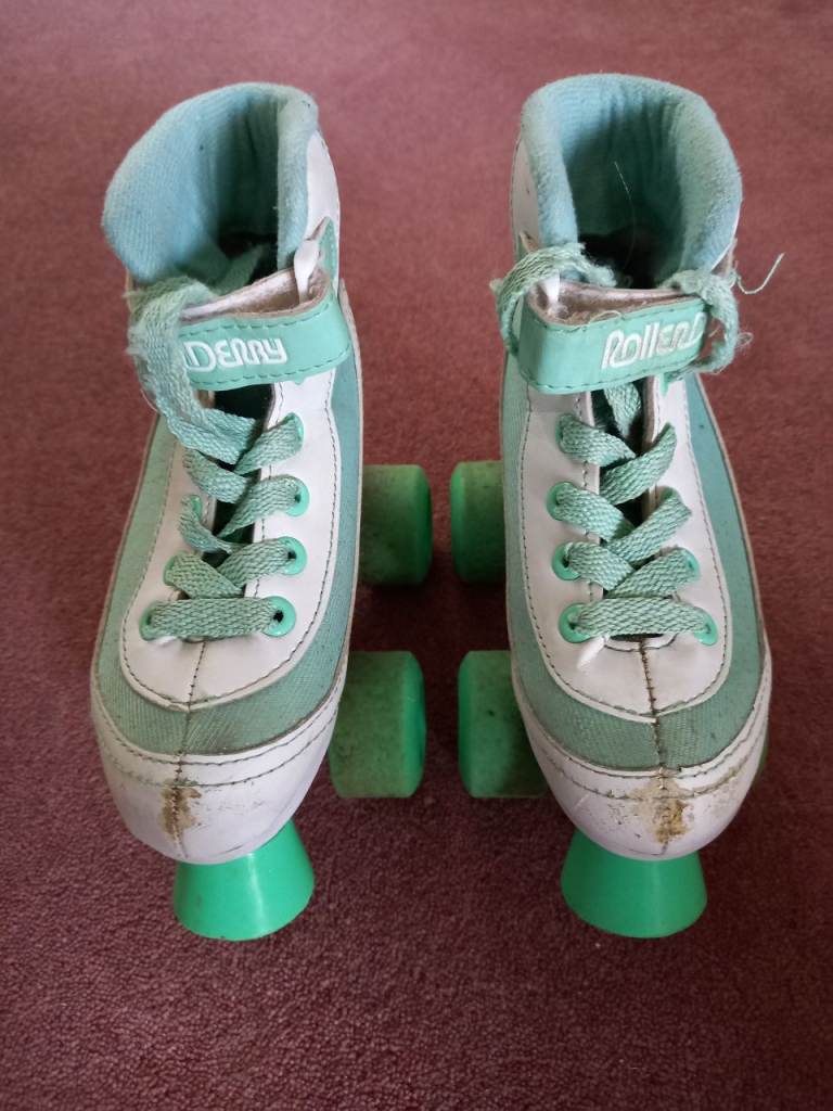FREE Roller Derby Firestar Skates Unisex  Junior site 12