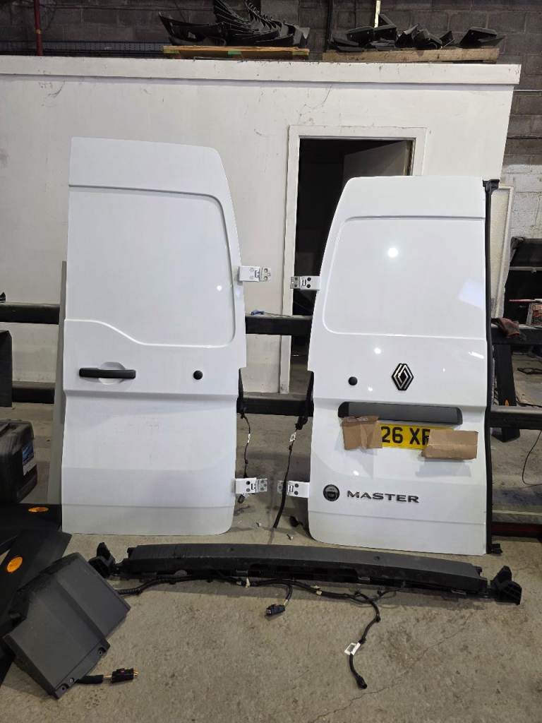 Renault master 25 26 plate 2026 passenger side rear door brand new complete nissan interstar