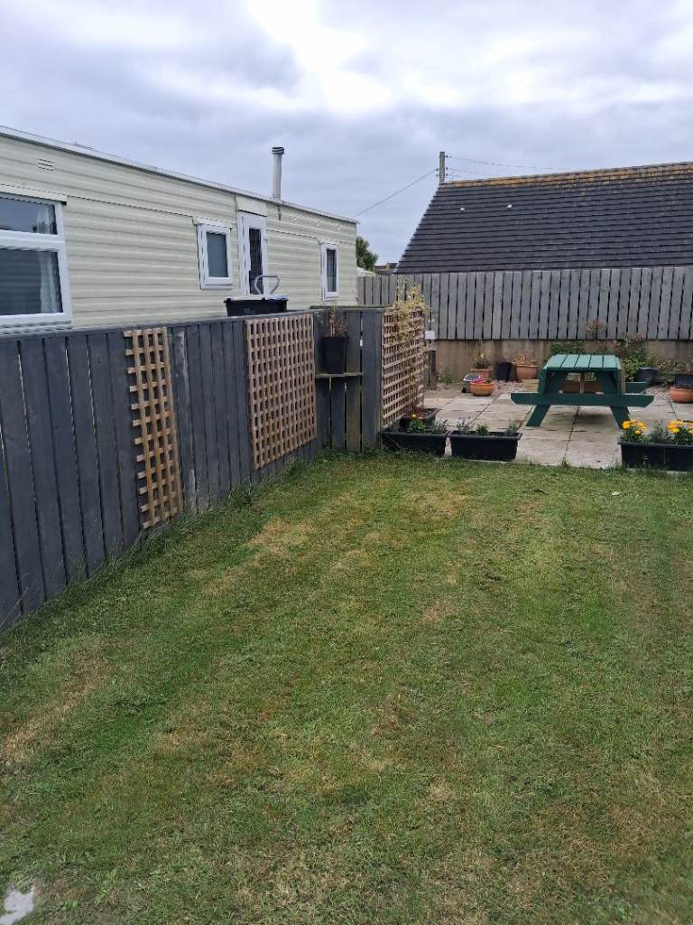 Static onsite 3 bedroom caravan.