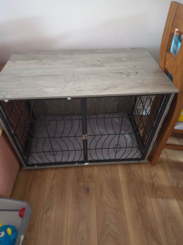 Paw hut Puppy or dog crate