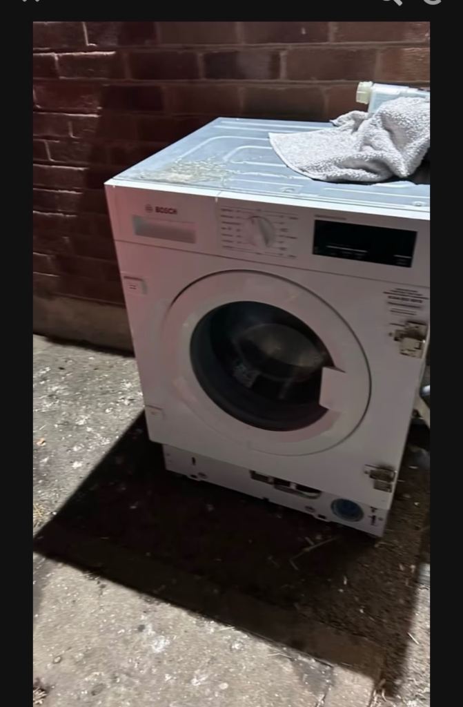 Bosch WIW28300GB Serie 6 Integrated Washing Machine – 8kg, 1400rpm