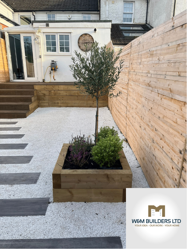 Garden Fencing, Decking & Outdoor Improvements | W&M Builders Ltd