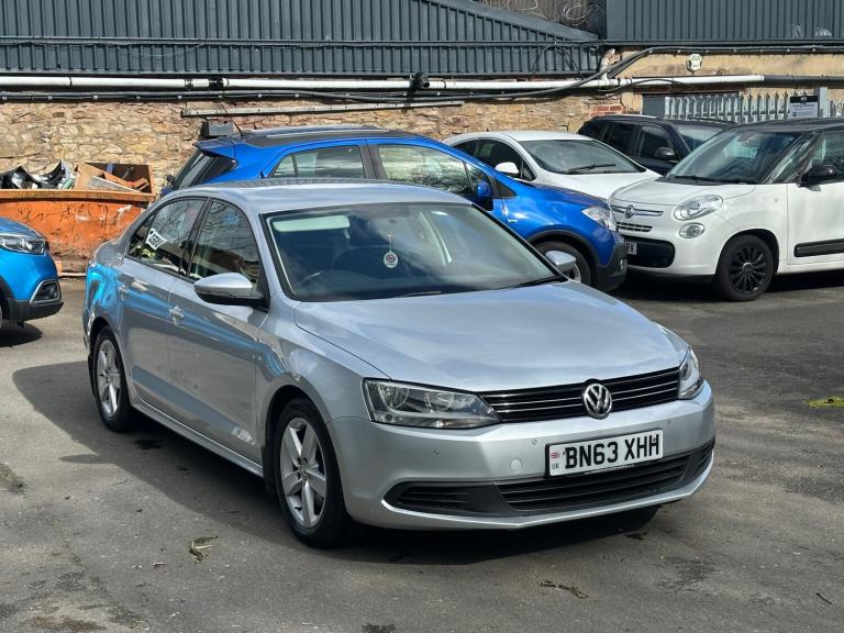 2013 Volkswagen Jetta 1.6 TDI CR Bluemotion Tech SE 4dr DSG SALOON Diesel Automatic