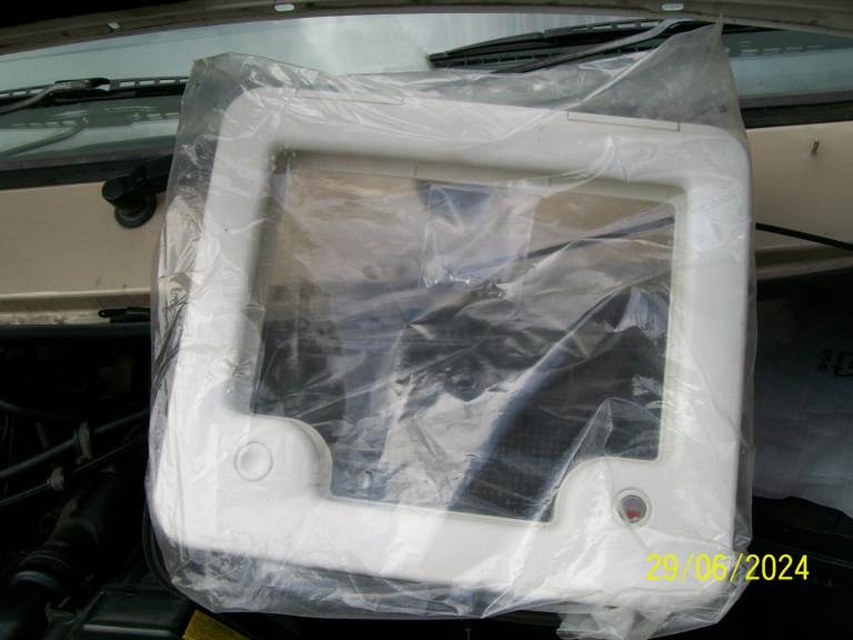 caravan camper motorhome conversion gas door new unused in wrapper with keys