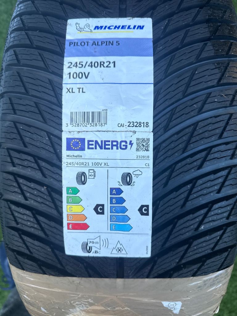 Michelin Pilot Alpin 5 245/40R21 100V XL TL