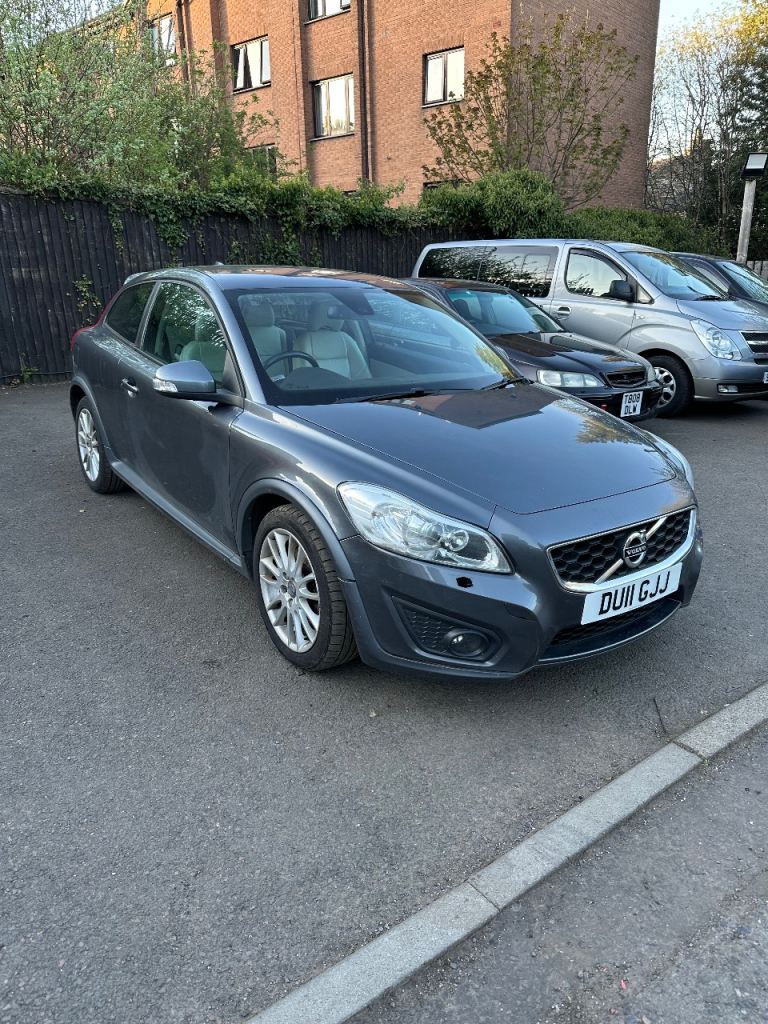 Volvo, C30, Hatchback, 2011, Manual, 1984 (cc), 3 doors