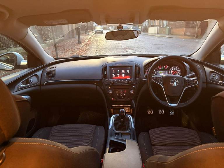 Vauxhall, INSIGNIA, Hatchback, 2017, Manual, 1956 (cc), 5 doors