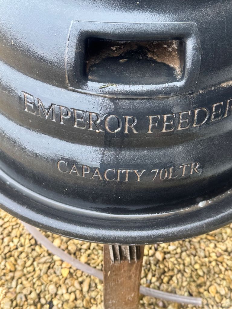 Large Emperor Feeder