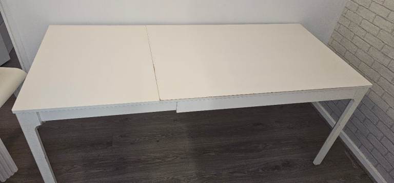 Dining table two chairs 