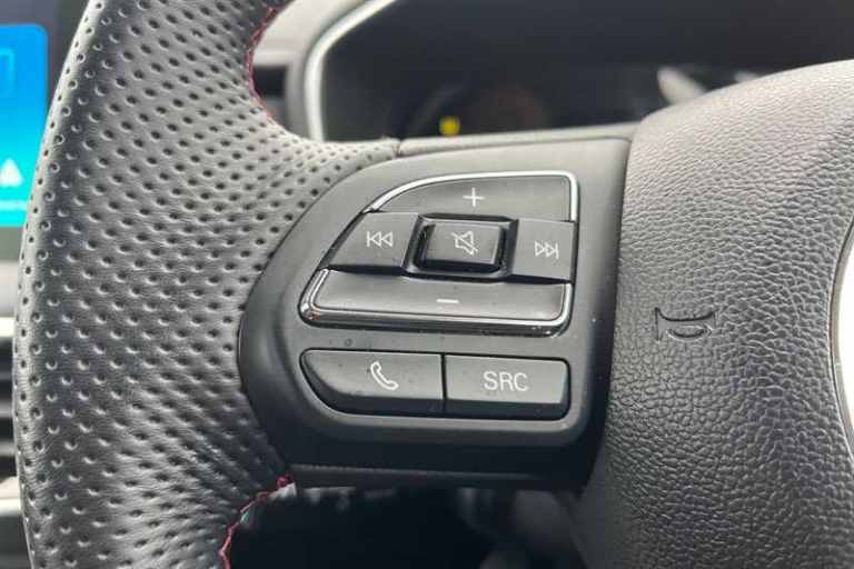 2024 MG MG HS 1.5 T-GDI 16.6kWh Trophy SUV 5dr Petrol Plug-in Hybrid Auto Euro 6 (s/s) (2 SUV Hyb...