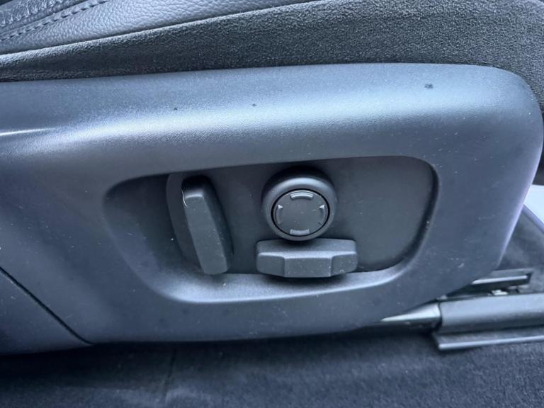 2019 Land Rover Range Rover Evoque 2.0 D180 R-Dynamic SE 5dr Auto ESTATE DIESEL Automatic