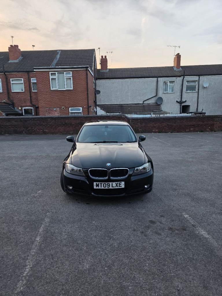 BMW, 3 SERIES, Saloon, 2009, Manual, 1995 (cc), 4 doors