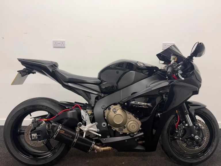 HONDA CBR1000RR FIREBLADE ** GRMOTO EXHAUST - SEAT COWL - WARRANTY **