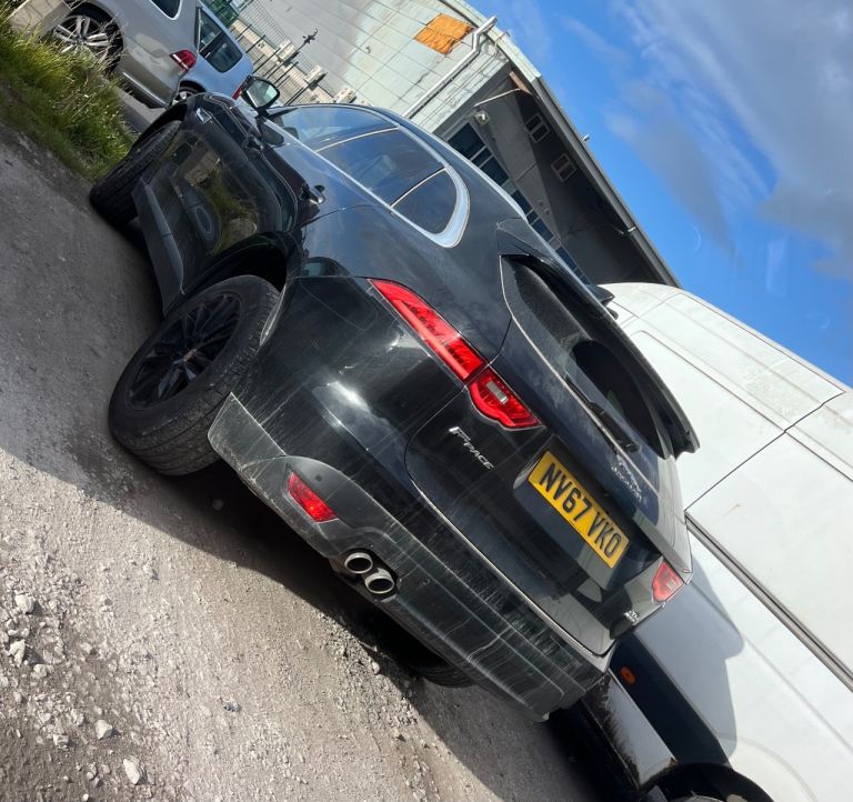 Jaguar, F-PACE, Estate, 2017, Other, 1999 (cc), 5 doors