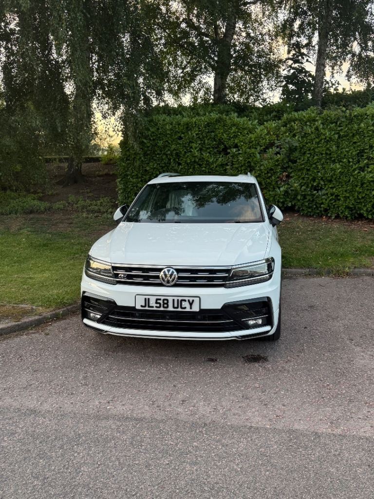 2020 Volkswagen Tiguan R-Line 