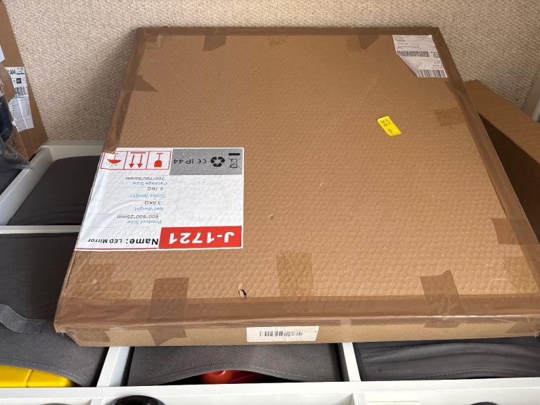New LED Mirror – Still Boxed