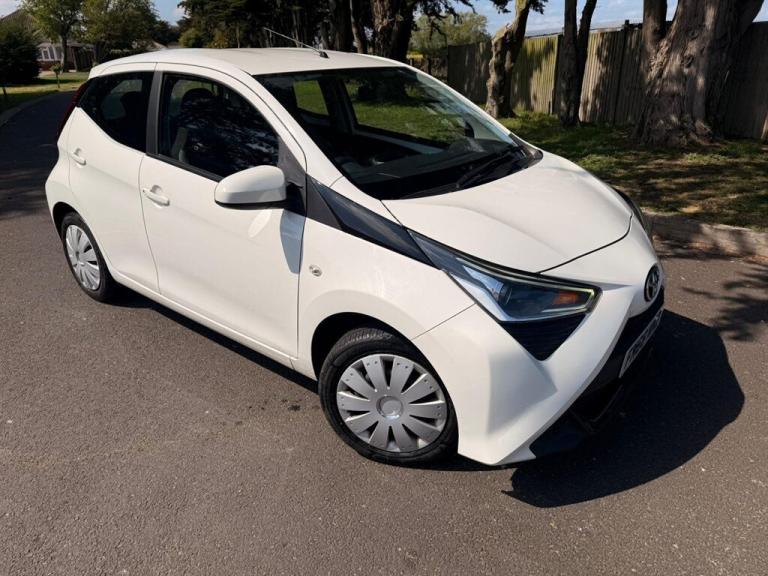 2018 Toyota AYGO 1.0 VVT-i X-Play 5dr HATCHBACK PETROL Manual
