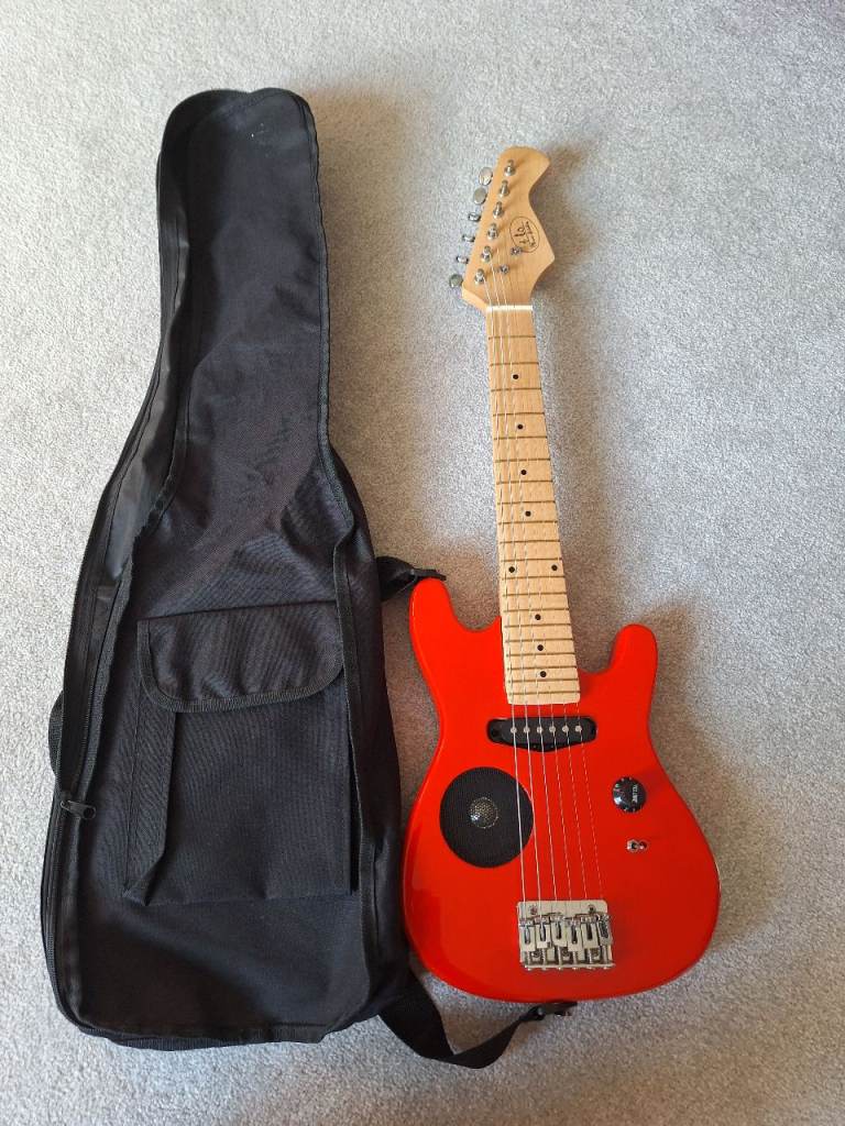 TS Music Fidelity children's Scale Electric Guitar with Built-in Amp £20.00.