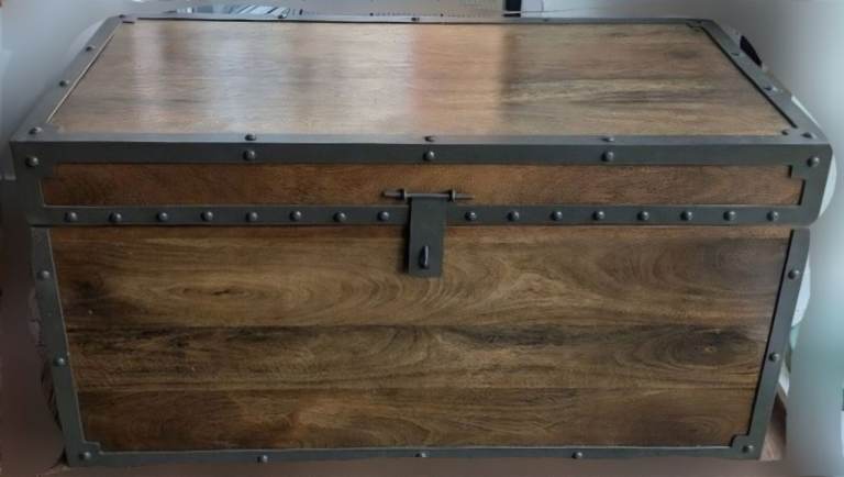 Swoon Babar Wooden Storage Chest Trunk – Good Condition