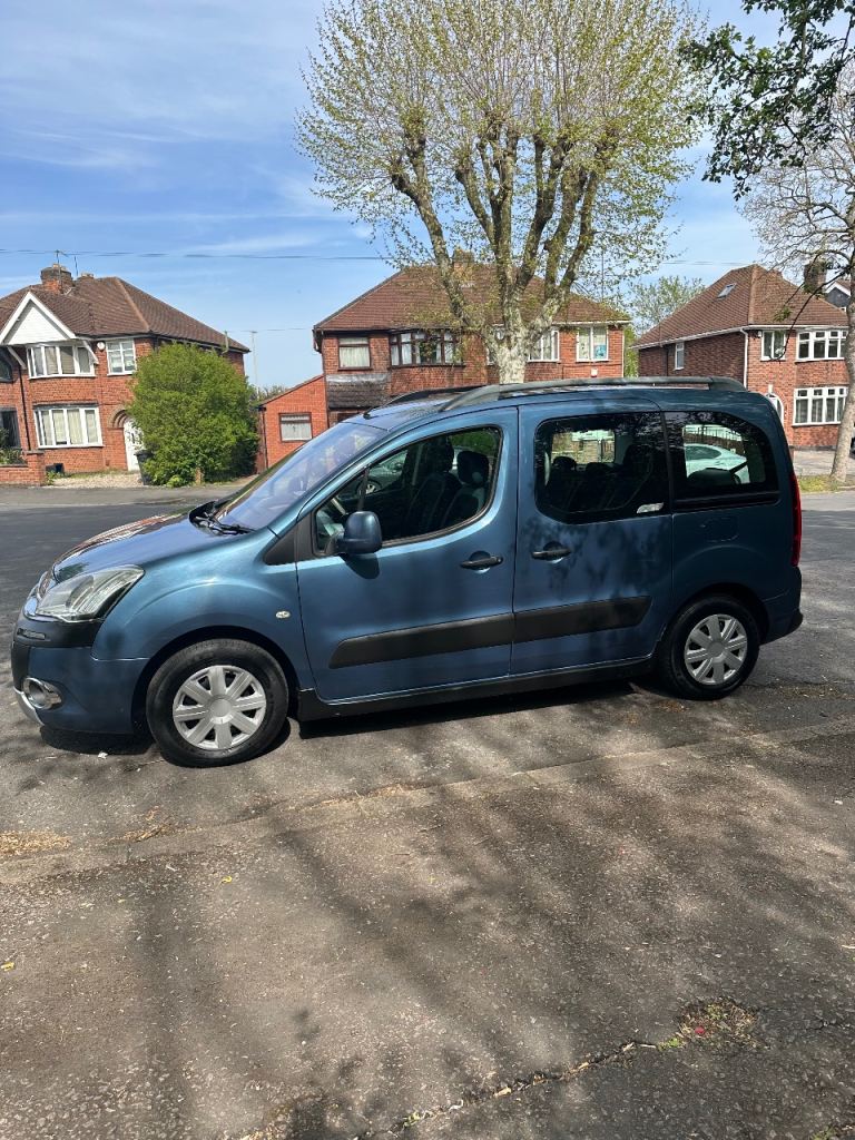 Citroen, BERLINGO MULTISPACE, MPV, 2013, Semi-Auto, 1560 (cc), 5 doors