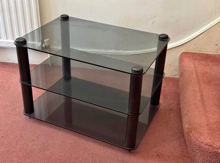 High quality TV/Hi Fi stand, Target audio