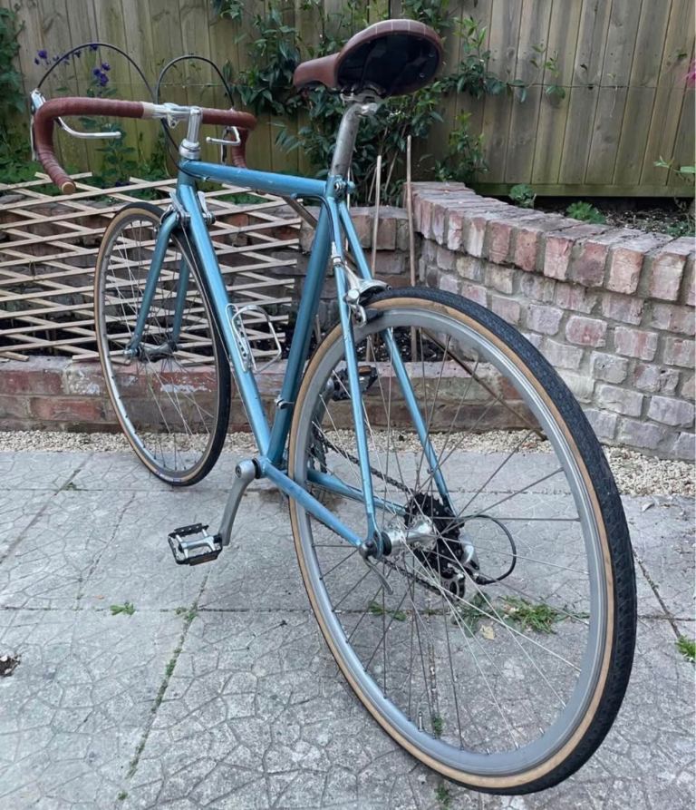 Vintage Raleigh bike