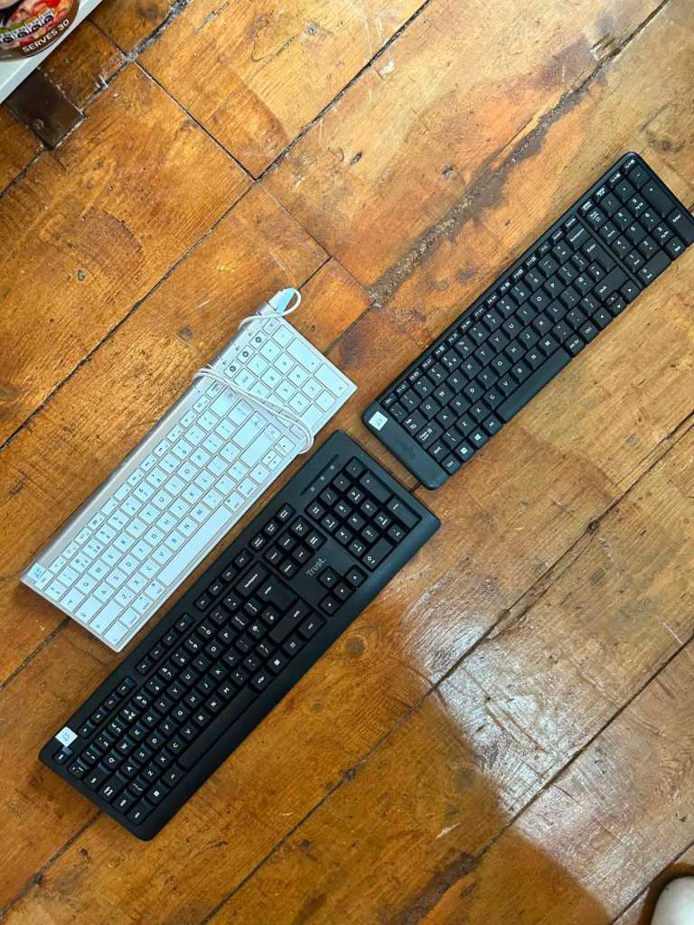 3 Wireless Keyboards £5 Each