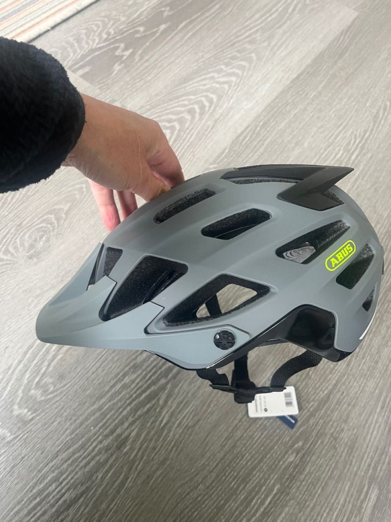 ABSOLUTE BARGAIN- MTB Helmet ABUS Moventor 2.0 Gray Size S 51–55cm Brand New in the Box - £40