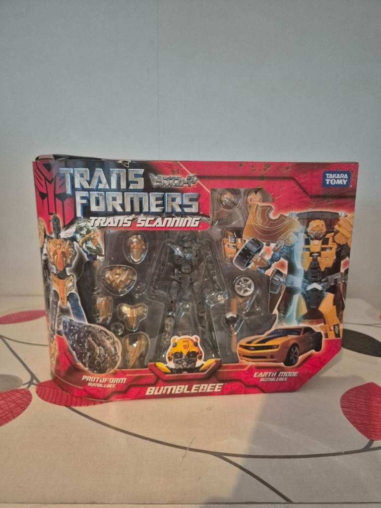 Transformers Trans Scanning Bumblebee Action Figure - NEW