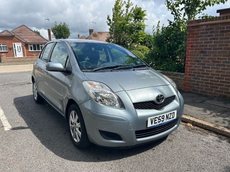 Toyota, YARIS, Hatchback, 2010, Manual, 1329 (cc), 5 doors
