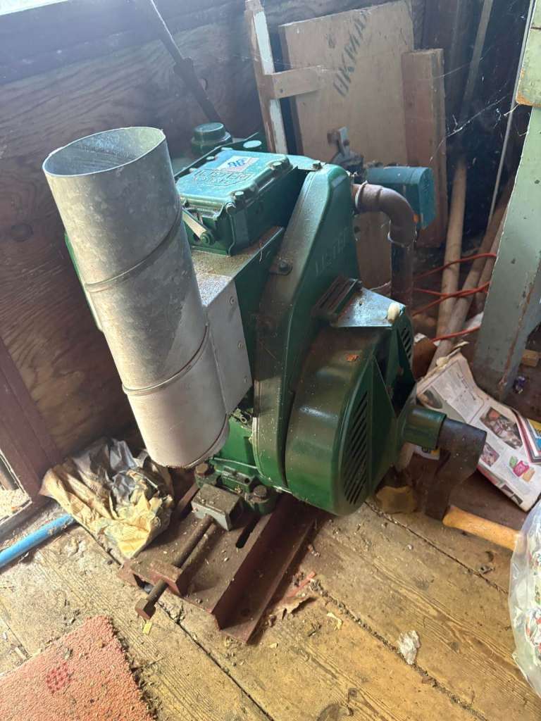 vintage green Lister stationary engine Classic Air-Cooled Diesel COLLECTION ONLY.