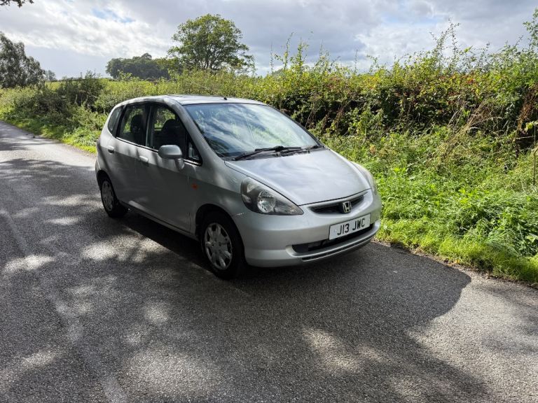 Honda, JAZZ, Hatchback, 2004, Semi-Auto, 1339 (cc), 5 doors