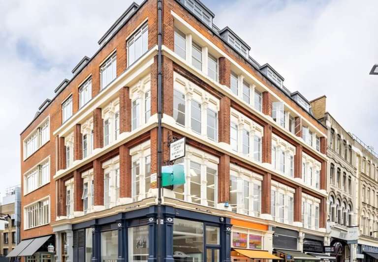 Furnished offices to rent in *Farringdon*. Office Spaces for 10 to 85 desks EC1M
