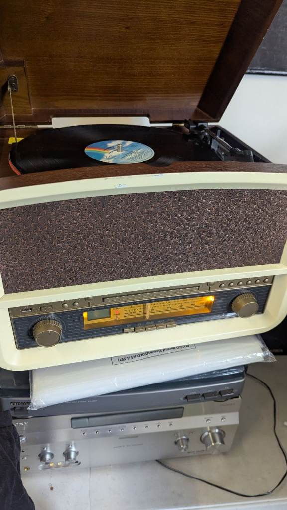 Record player, radio, CD player £50