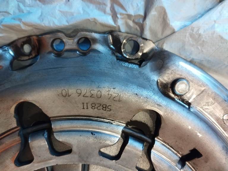LUK CLUTCH KIT 624321800 FOR PEUGEOT CITROËN FIAT