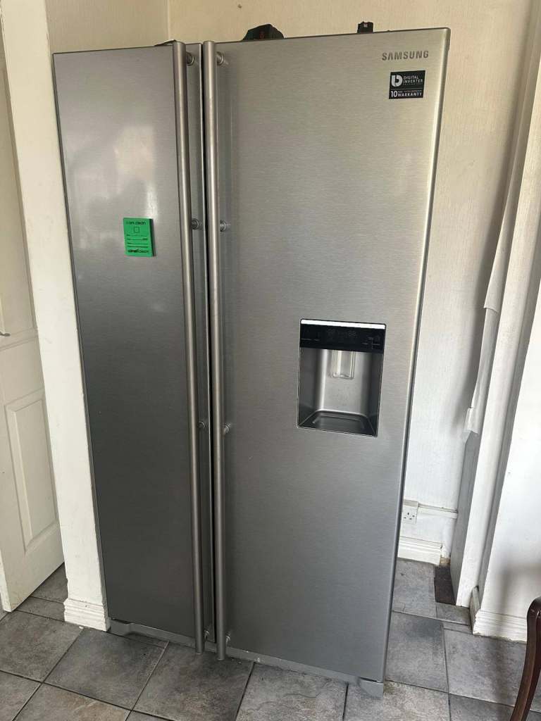 Samsung American Style Fridge Freezer - Used - works well